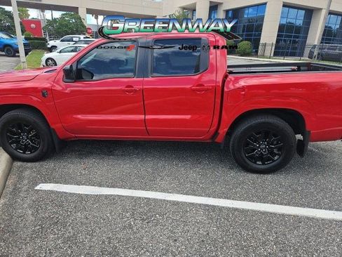 Used 2026 Nissan Frontier SV w/ SV Convenience Package RWD image 11