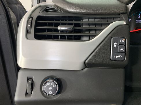 Used 2019 GMC Yukon SLT w/ Open Road Package RWD image 16