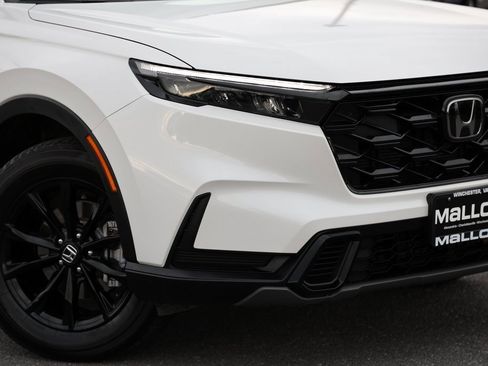 Used 2025 Honda CR-V Sport image 2