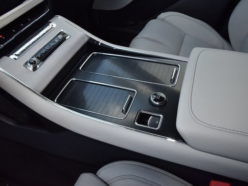 New 2026 Lincoln Aviator Reserve AWD/4WD image 32