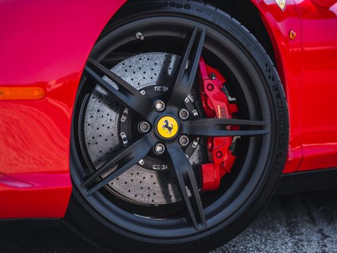Used 2015 Ferrari 458 Speciale Coupe RWD image 29