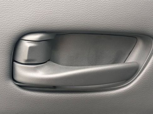 New 2026 Nissan Frontier SV w/ SV Convenience Package RWD image 25
