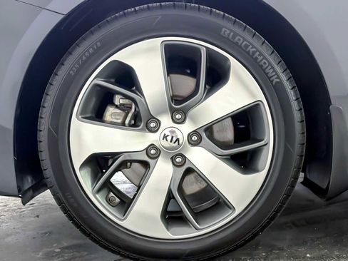 Used 2019 Kia Optima S image 25