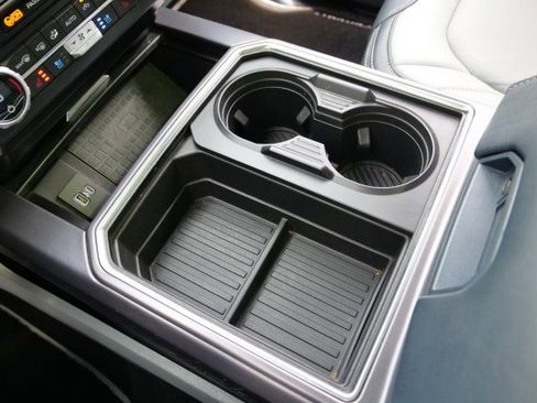 Used 2022 Ford F450 Limited w/ FX4 Off-Road Package image 15