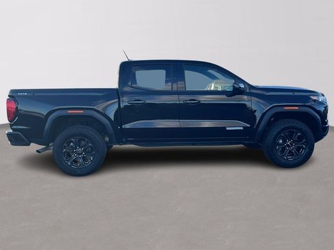 Used 2025 GMC Canyon Elevation w/ Convenience Package image 8