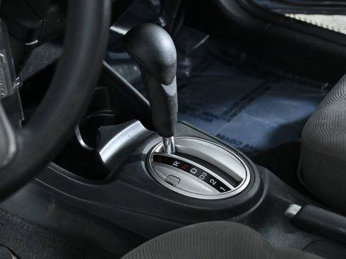 Used 2011 Honda Fit image 15