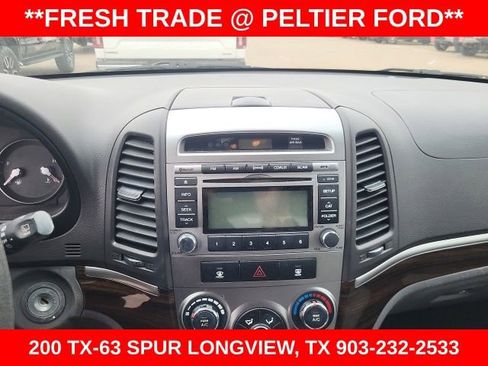 Used 2012 Hyundai Santa Fe GLS image 21