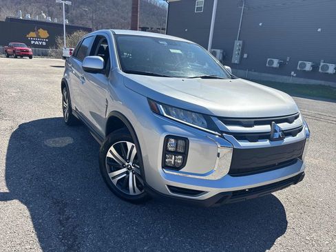 Used 2024 Mitsubishi Outlander Sport SE image 8