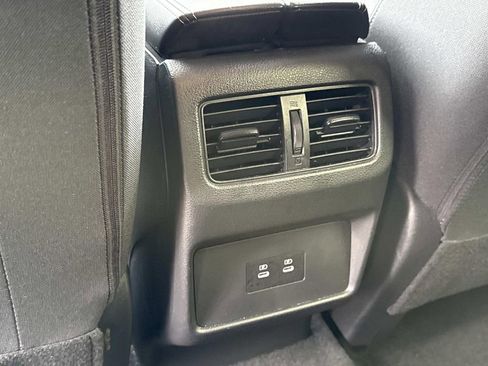 Certified 2024 Nissan Rogue SV image 15