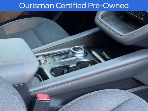 Used 2025 Ford Explorer Active AWD/4WD image 15
