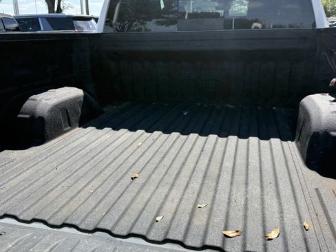 Used 2023 GMC Sierra 1500 AT4 w/ AT4 Premium Package AWD/4WD image 31