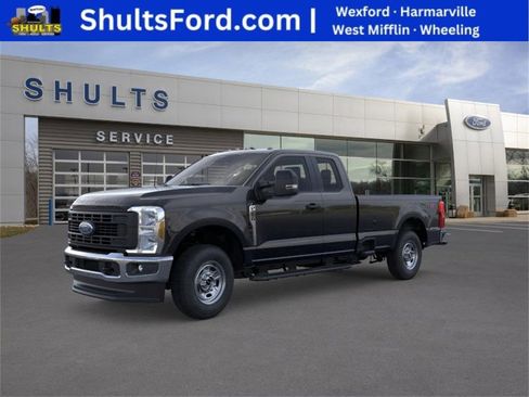 New 2026 Ford F250 XL w/ XL Chrome Package image 1