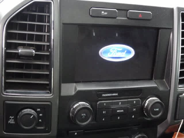 Used 2018 Ford F250 XLT w/ XLT Premium Package AWD/4WD image 10