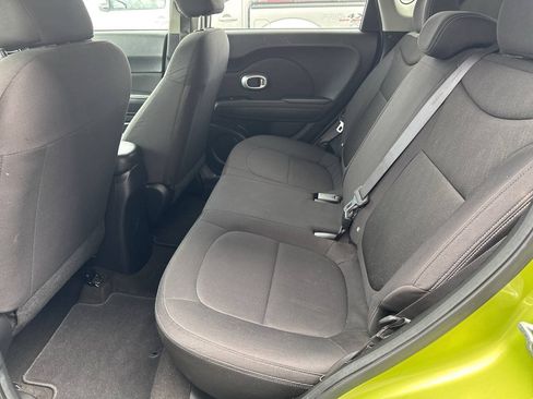 Used 2015 Kia Soul FWD image 18