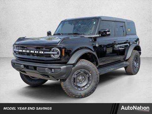New 2025 Ford Bronco Outer Banks w/ Sasquatch Package image 1