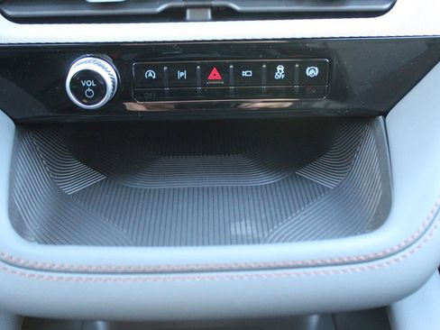 New 2026 Ford Explorer Active image 33