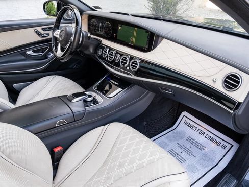 Used 2018 Mercedes-Benz Maybach S 560 4MATIC image 30
