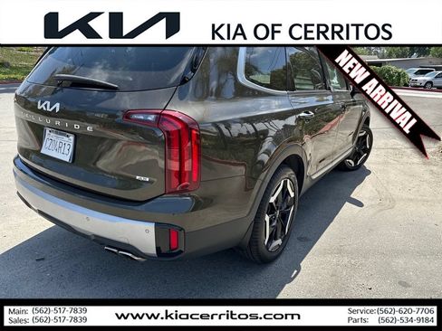 Certified 2024 Kia Telluride S w/ S Sunroof Package AWD/4WD image 5