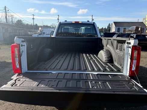 New 2026 Ford F250 XL w/ XL Chrome Package image 4