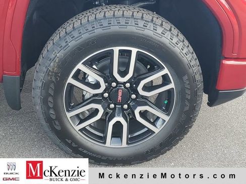 New 2026 GMC Sierra 1500 AT4 w/ AT4 Premium Package AWD/4WD image 31