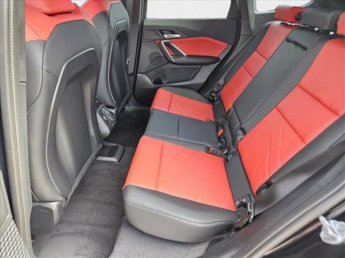 Used 2025 BMW X1 xDrive28i w/ Technology Package image 16