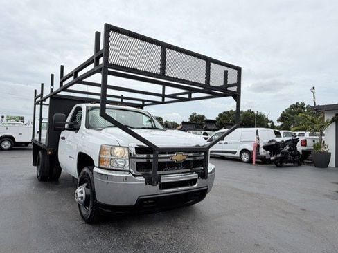 Used 2014 Chevrolet Silverado 3500 W/T RWD image 3