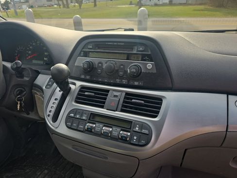 Used 2010 Honda Odyssey EX image 5