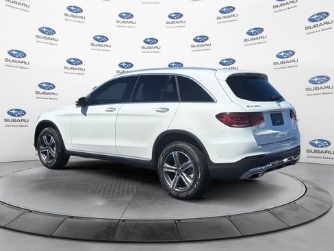 Used 2021 Mercedes-Benz GLC 300 4MATIC w/ Premium Package image 4