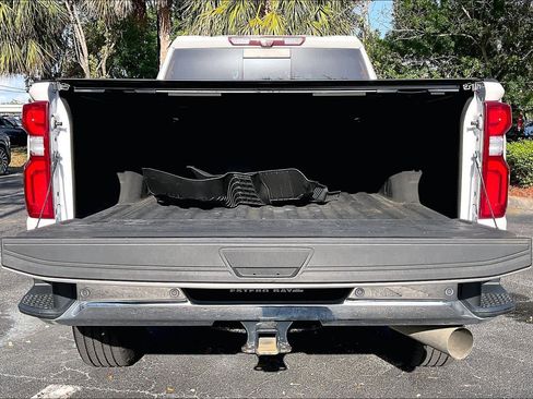 Used 2020 Chevrolet Silverado 3500 LTZ w/ LTZ Premium Package image 35