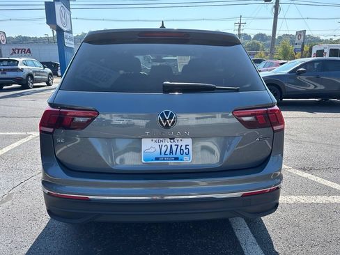 Used 2024 Volkswagen Tiguan SE AWD/4WD image 6