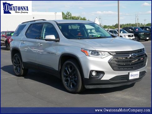 Used 2021 Chevrolet Traverse RS w/ LPO, Floor Liner Package AWD/4WD image 1