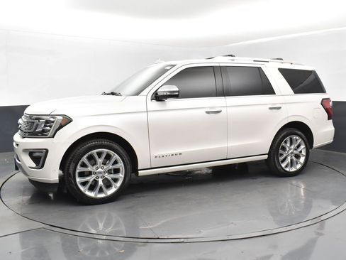Used 2019 Ford Expedition Platinum image 4