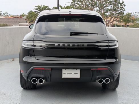 New 2026 Porsche Macan image 10