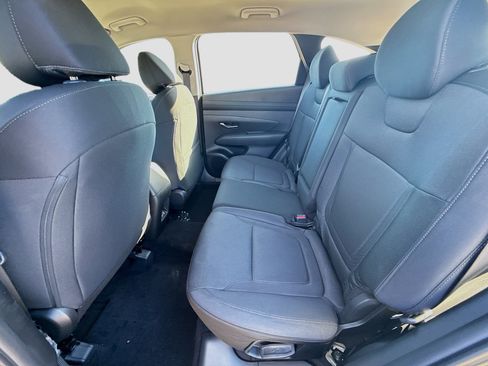 Used 2026 Hyundai Tucson SE FWD image 17