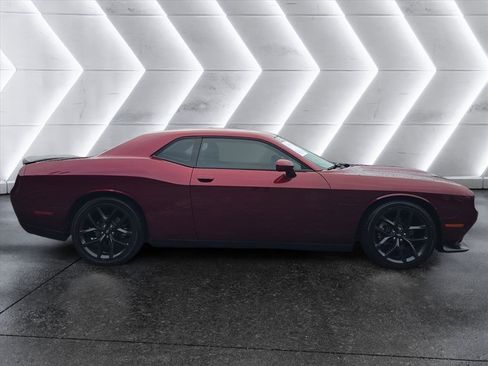 Used 2021 Dodge Challenger R/T w/ Blacktop Package image 6