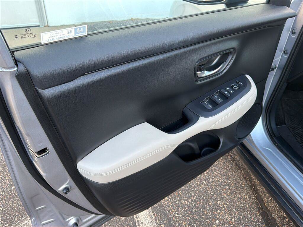 Used 2026 Honda HR-V LX image 13