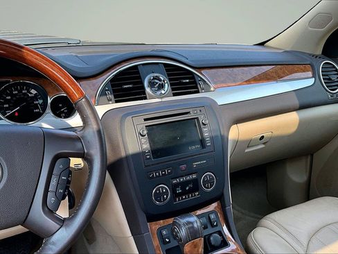 Used 2011 Buick Enclave CXL w/ LPO, Cargo Convenience Pkg AWD/4WD image 7