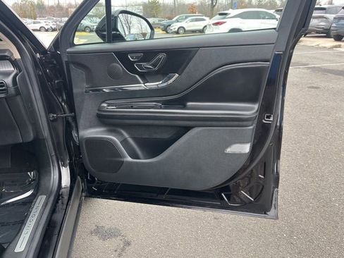 Used 2023 Lincoln Corsair Standard image 23