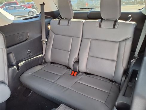 New 2026 Ford Explorer Active w/ Active Comfort Package image 21