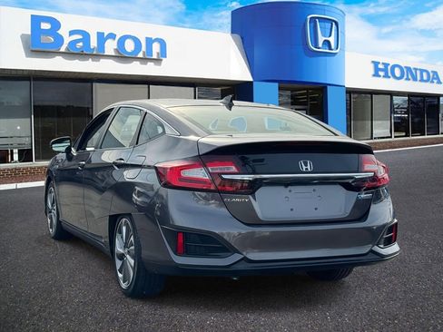 Used 2021 Honda Clarity Plug-In Hybrid image 4