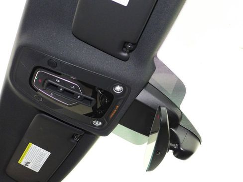 Used 2022 Audi SQ5 Premium Plus w/ Premium Plus Package image 17