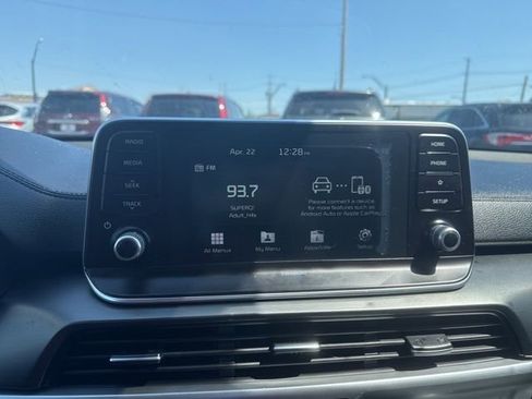 Used 2020 Kia Telluride LX AWD/4WD image 25