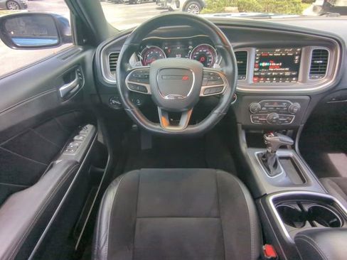 Used 2021 Dodge Charger Scat Pack RWD image 17