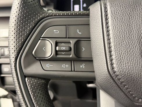 Used 2026 Toyota Tacoma SR5 RWD image 25