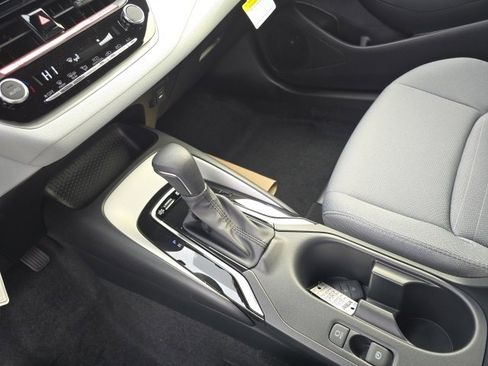 New 2026 Toyota Corolla SE image 13