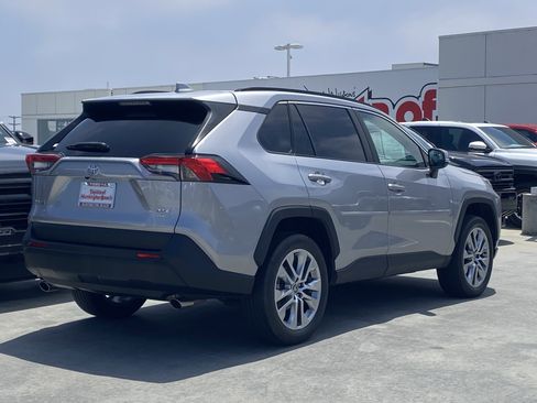 Certified 2023 Toyota RAV4 XLE Premium AWD/4WD image 3