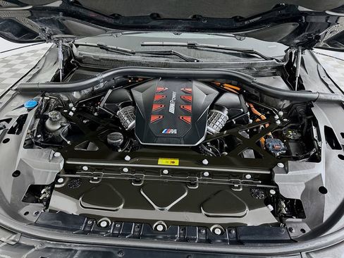 Certified 2023 BMW XM image 30