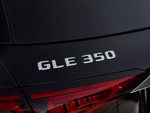 Used 2020 Mercedes-Benz GLE 350 4MATIC image 8