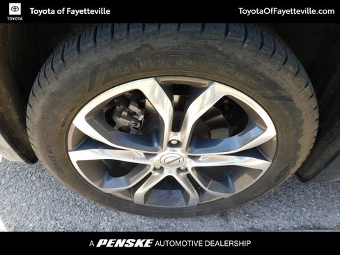 Used 2022 Chrysler Pacifica Pinnacle image 9