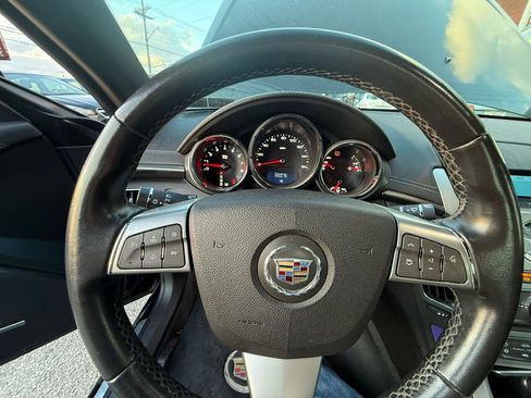 Used 2011 Cadillac CTS AWD Coupe image 27